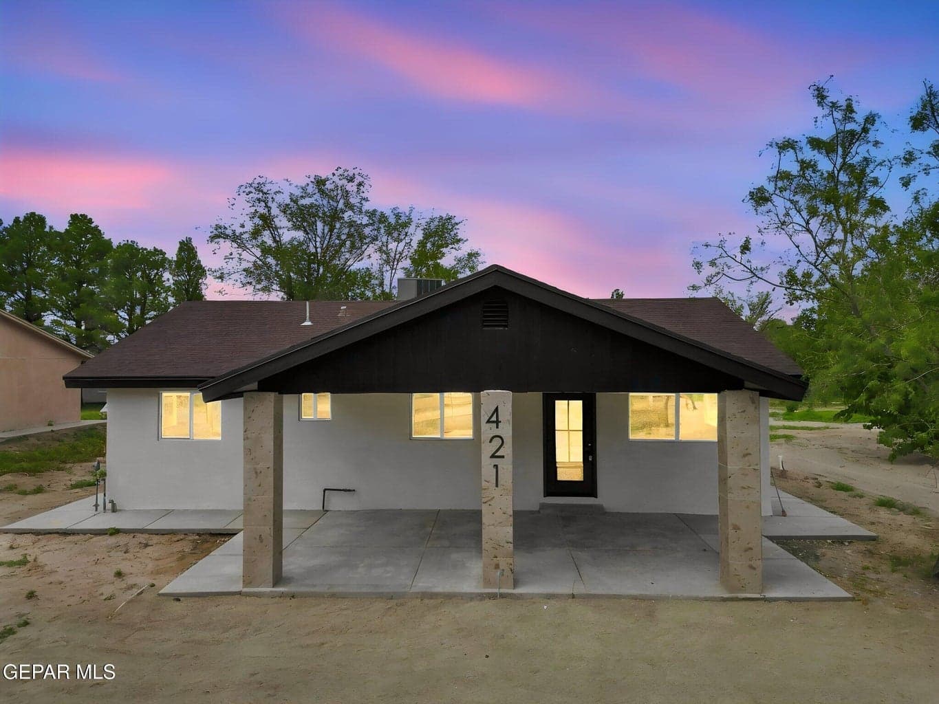 Photo of 421 Santa Martina Drive
