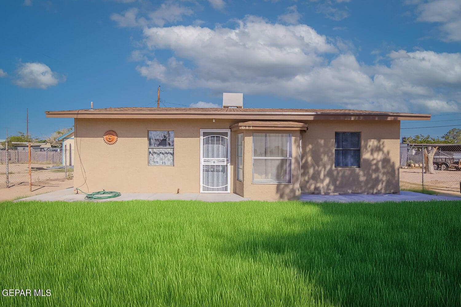 Photo of 611 DELHI Drive