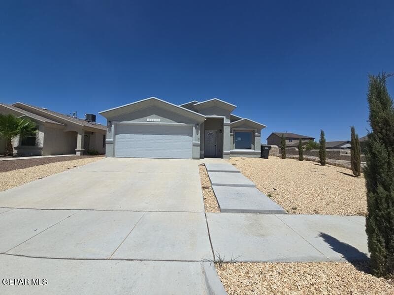 Photo of 13837 FLORA VISTA Avenue