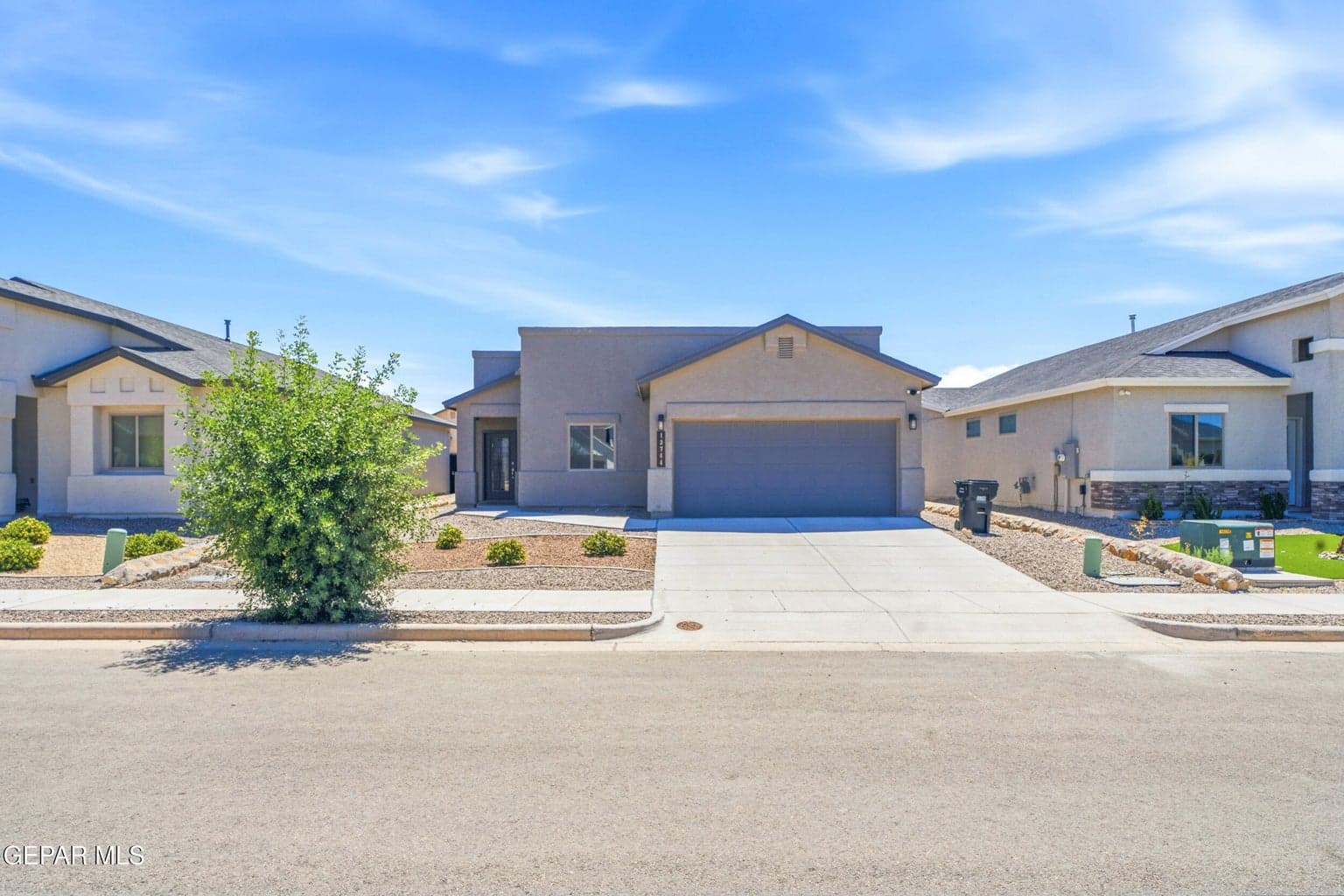 Photo of 13744 Lago Vista Avenue