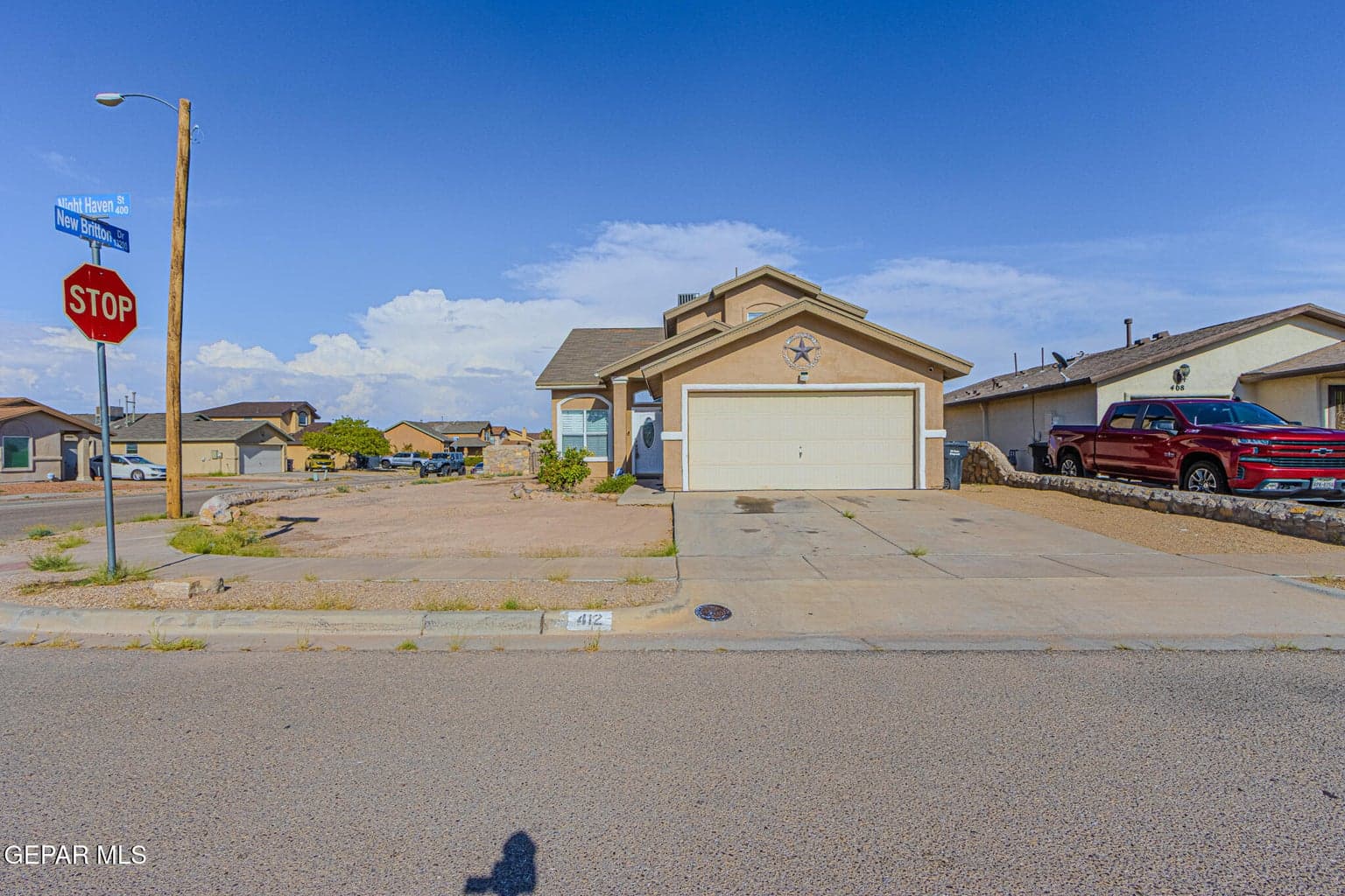 Photo of 412 NIGHTHAVEN Street