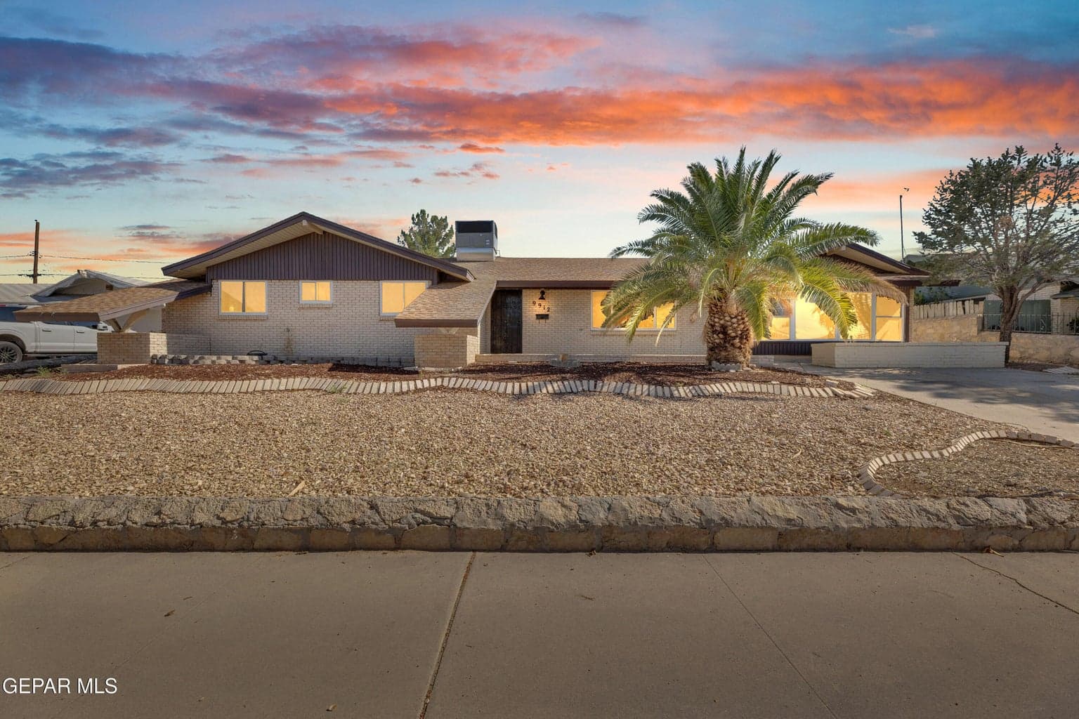 Photo of 9912 BERMUDA Avenue