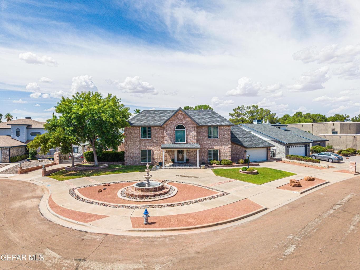 Photo of 2117 HOME SHOW Lane