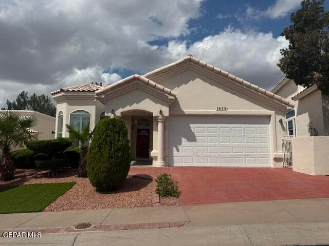 Photo of 1633 VIA APPIA Street