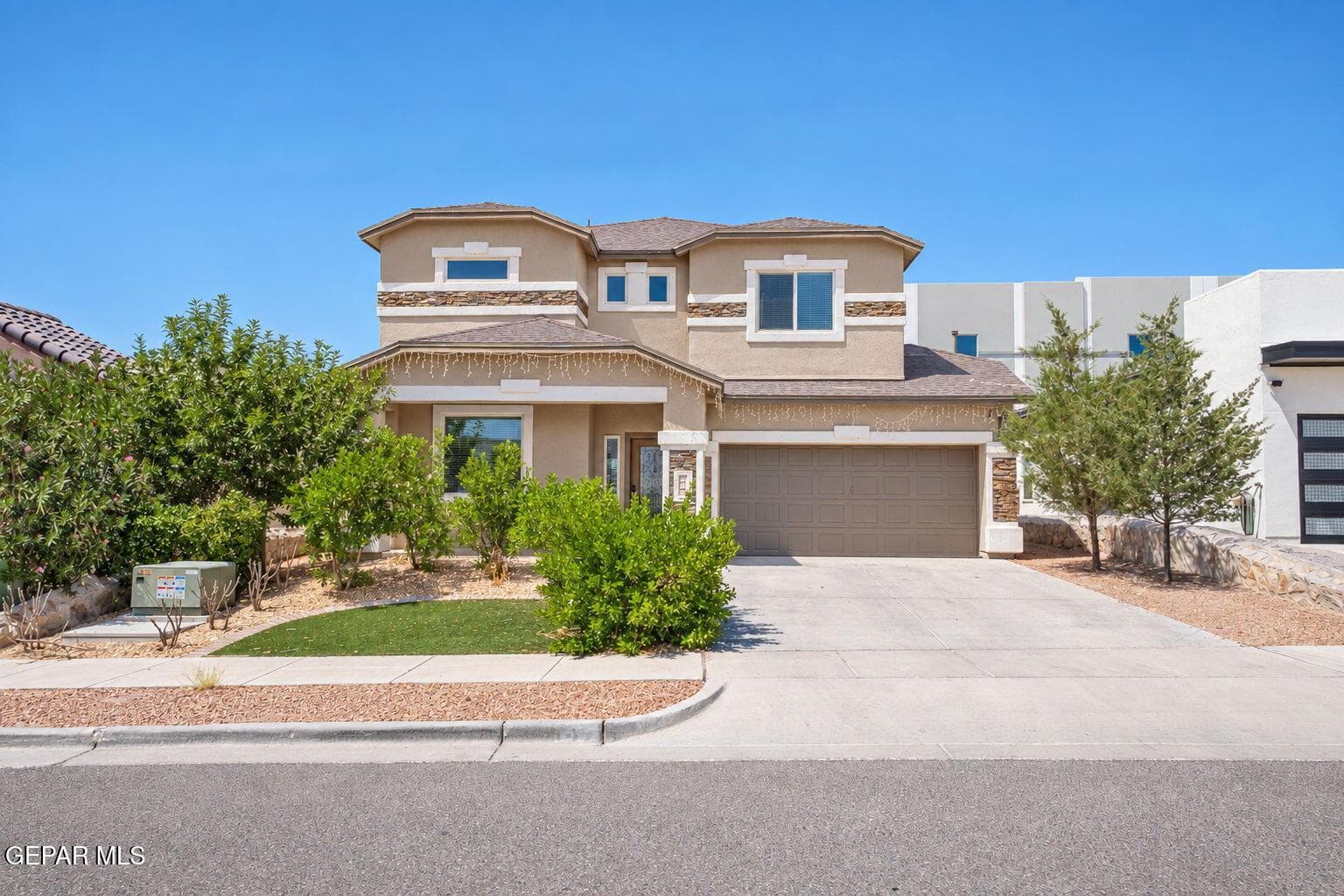 Photo of 147 VIA ROJAS Drive