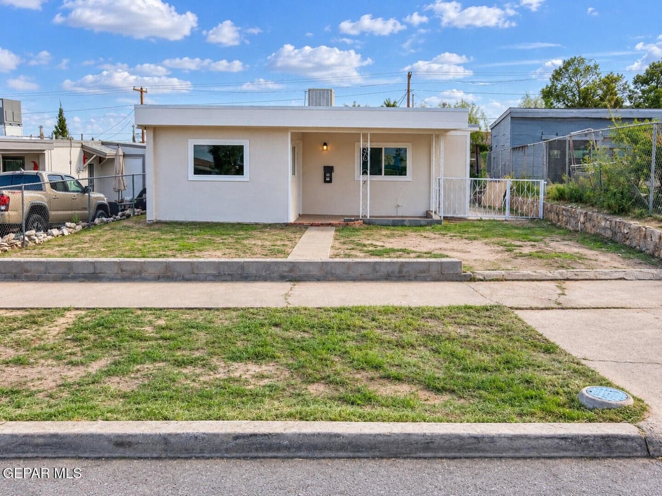 Photo of 2510 FEDERAL Avenue