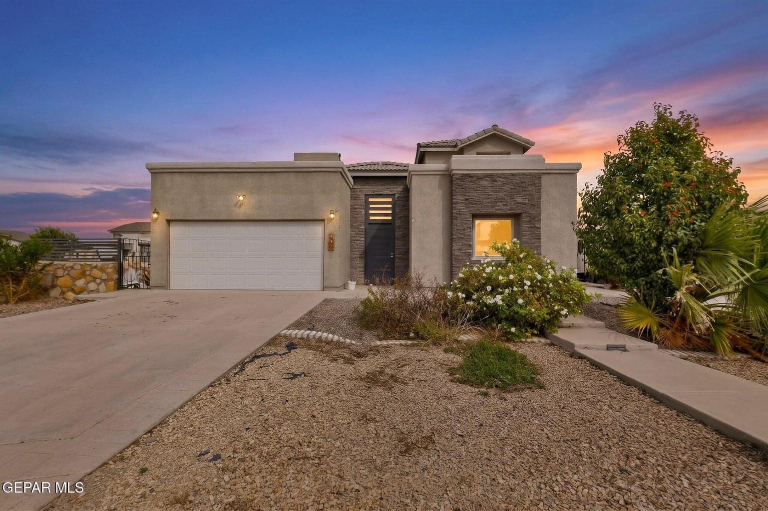 Photo of 951 SELWAY RIVER Place