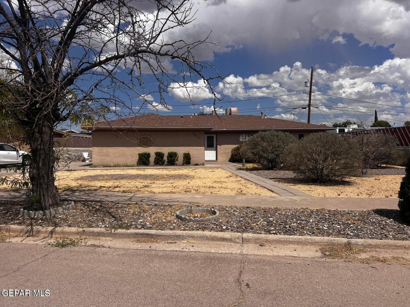 Photo of 16010 Homestead Drive